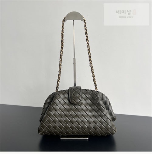 Bottega Veneta 보테가 베네타 스몰 로렌 1980 체인 클러치 “ 6 COLOR ” 블랙 Bag 10번 이미지