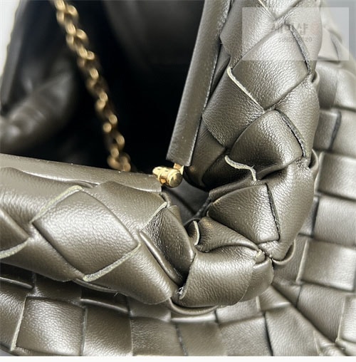 Bottega Veneta 보테가 베네타 스몰 로렌 1980 체인 클러치 “ 6 COLOR ” 블랙 Bag 15번 이미지