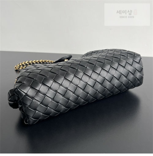 Bottega Veneta 보테가 베네타 스몰 로렌 1980 체인 클러치 “ 6 COLOR ” 블랙 Bag 25번 이미지
