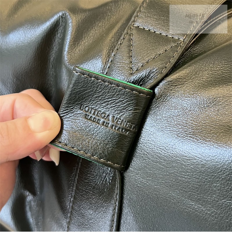 Bottega Veneta 보테가베네타 짐 백 “ 4 COLOR ” 그린 Bag 23번 이미지