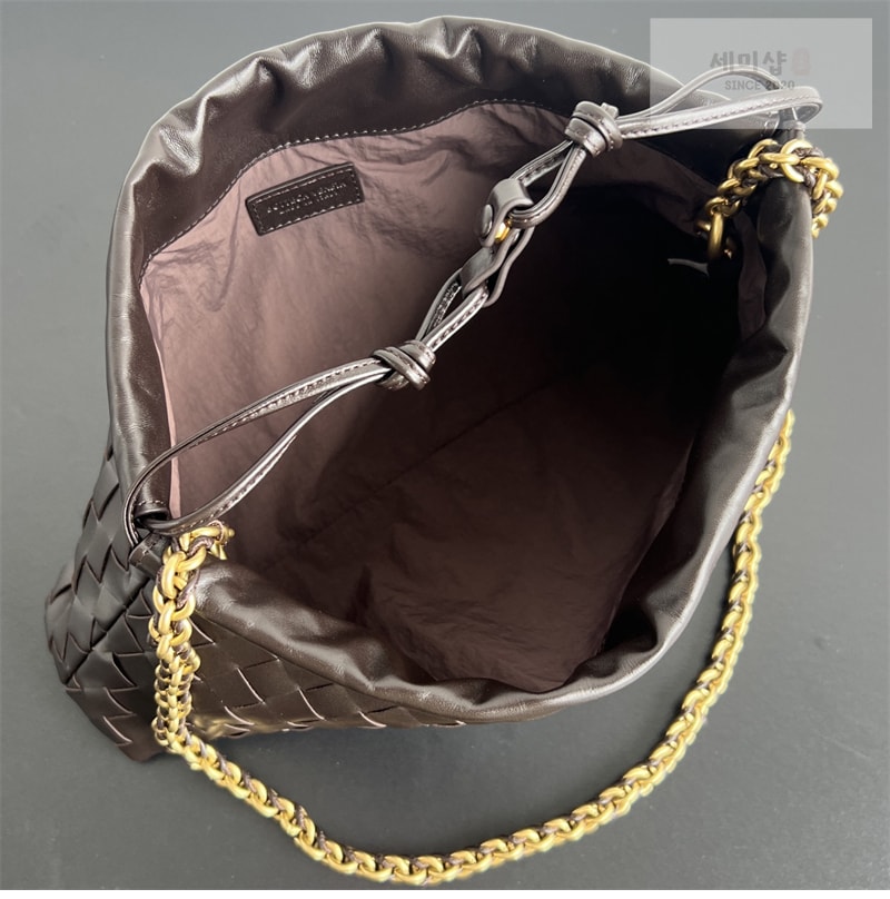Bottega Veneta 보테가베네타 체인 더스트 백 “ 5 COLOR ” 연갈색 Bag 24번 이미지