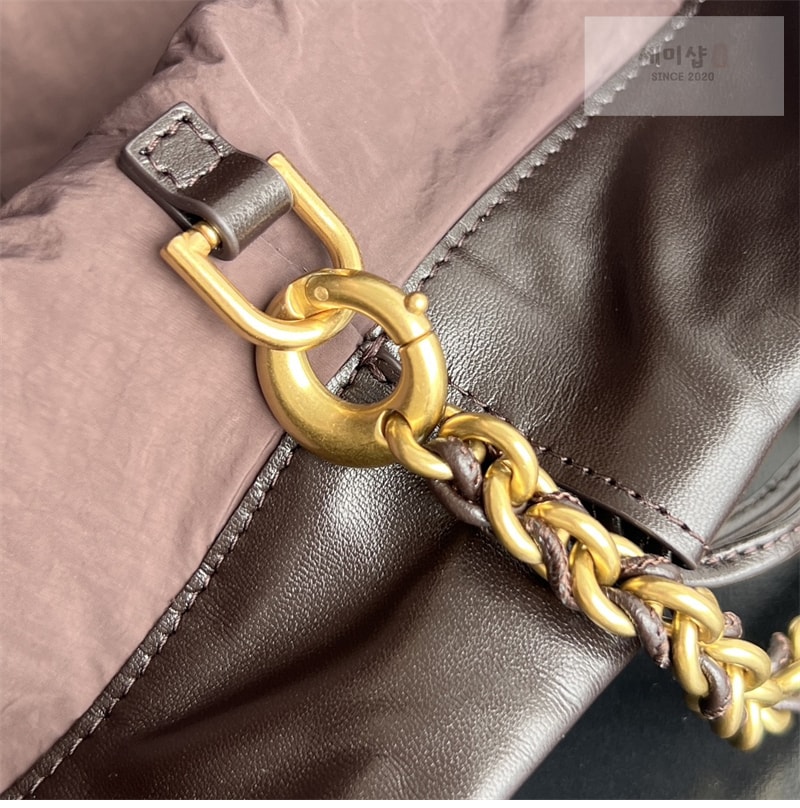 Bottega Veneta 보테가베네타 체인 더스트 백 “ 5 COLOR ” 연갈색 Bag 21번 이미지