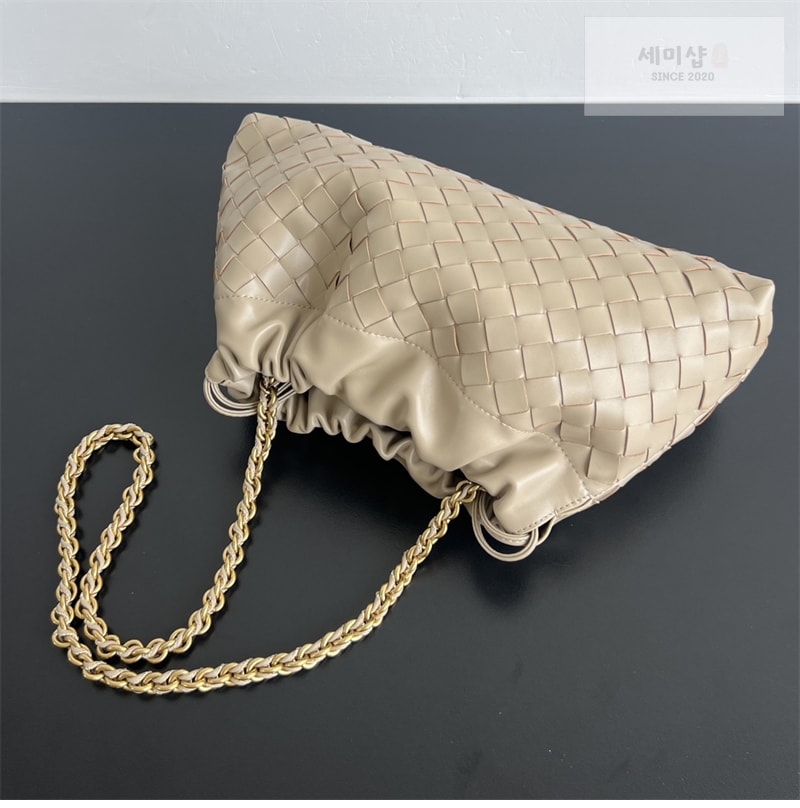 Bottega Veneta 보테가베네타 체인 더스트 백 “ 5 COLOR ” 연갈색 Bag 14번 이미지