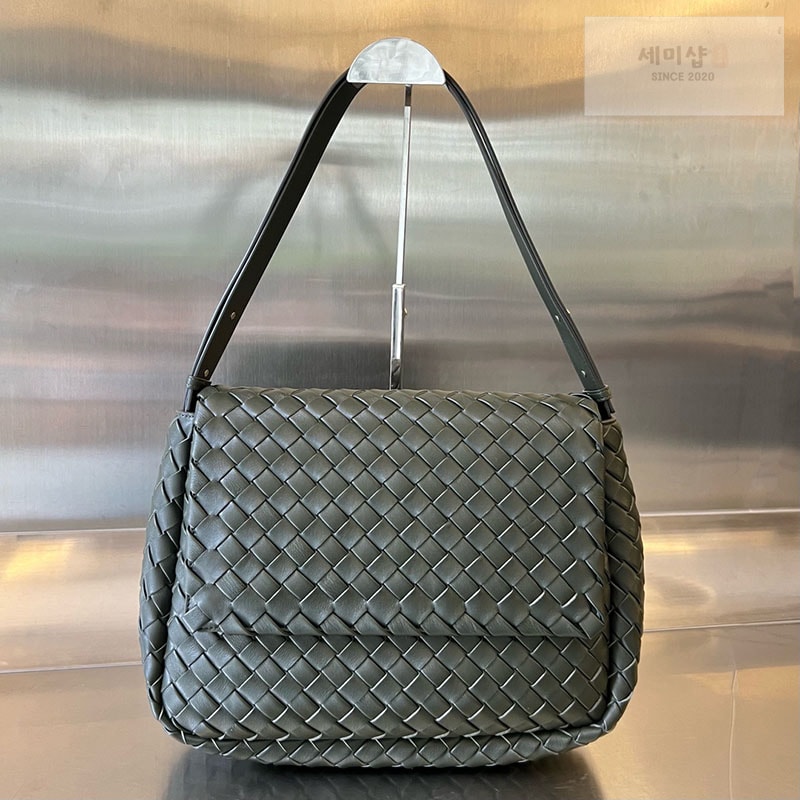 Bottega Veneta 보테가베네타 코블 인트레치아토 숄더백 “ 3 COLOR ” 다크그린 Bag 2번 이미지