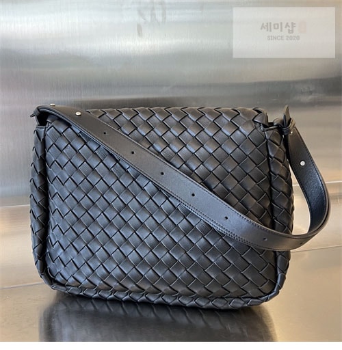 Bottega Veneta 보테가베네타 코블 인트레치아토 숄더백 “ 3 COLOR ” 다크그린 Bag 3번 이미지