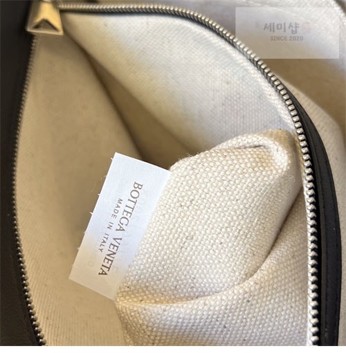 Bottega Veneta 보테가베네타 코블 인트레치아토 숄더백 “ 3 COLOR ” 다크그린 Bag 14번 이미지