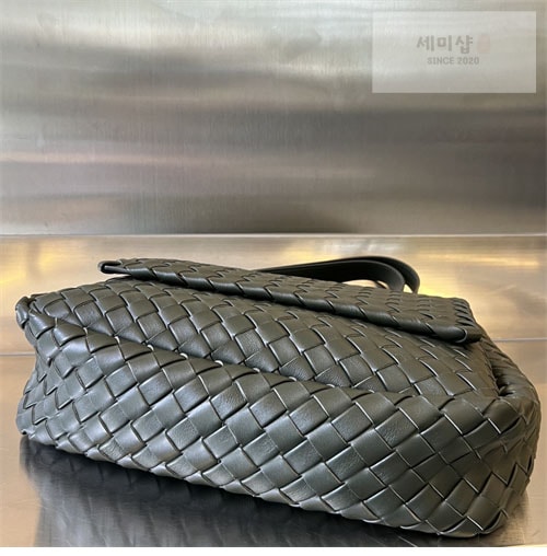 Bottega Veneta 보테가베네타 코블 인트레치아토 숄더백 “ 3 COLOR ” 다크그린 Bag 15번 이미지