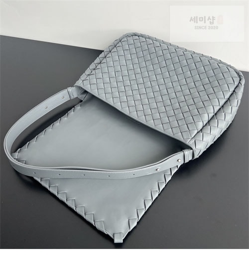 Bottega Veneta 보테가베네타 코블 인트레치아토 숄더백 “ 3 COLOR ” 다크그린 Bag 27번 이미지