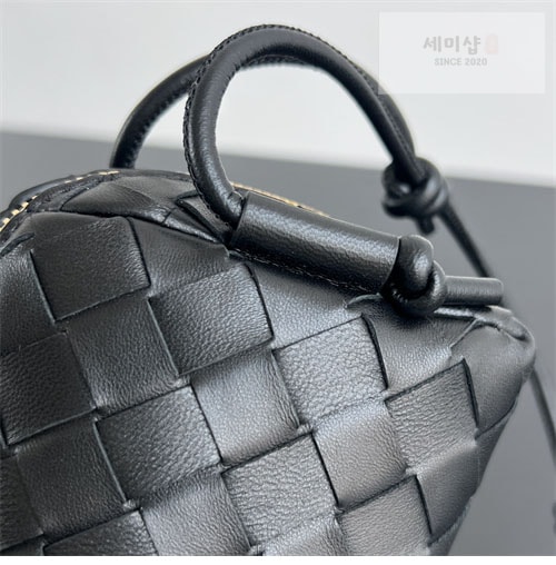Bottega Veneta 보테가베네타 인트레치아토 콘서트 파우치 “ 3 COLOR ” 블랙 Bag 9번 이미지