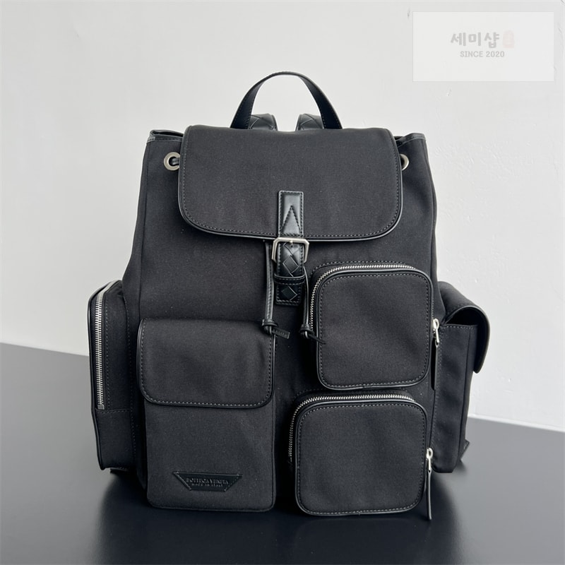 보테가베네타 보테가베네타 크로스로드 멀티포켓 백팩 블랙 Bag 3번 이미지