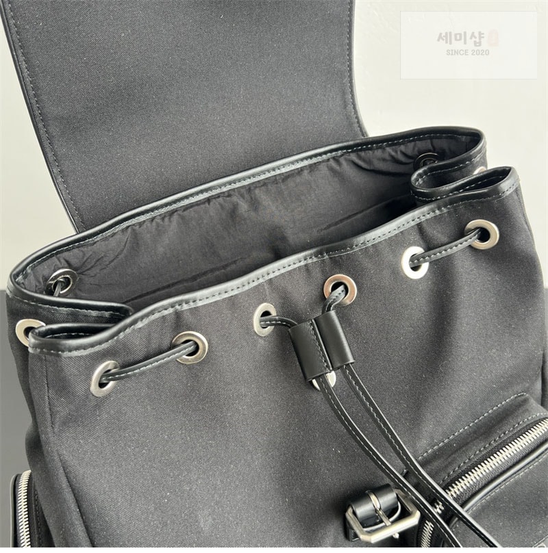 보테가베네타 보테가베네타 크로스로드 멀티포켓 백팩 블랙 Bag 14번 이미지