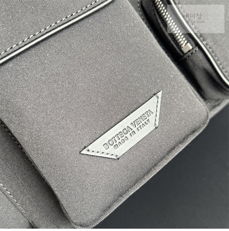 보테가베네타 보테가베네타 크로스로드 멀티포켓 백팩 블랙 Bag 10번 이미지