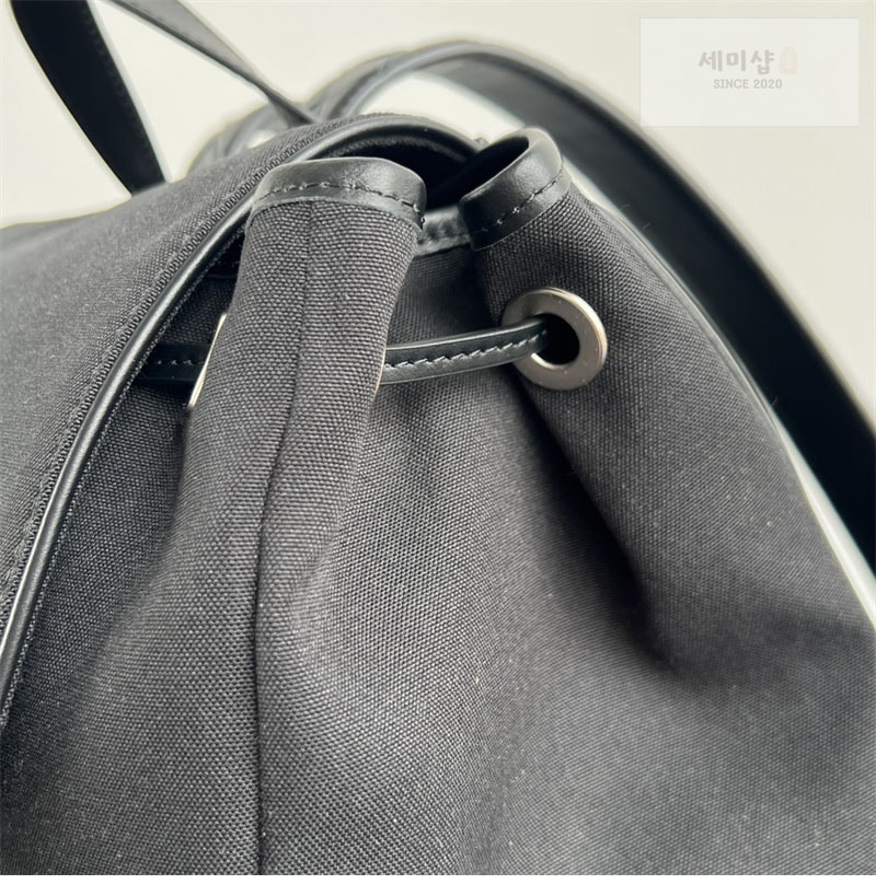 보테가베네타 보테가베네타 크로스로드 멀티포켓 백팩 블랙 Bag 12번 이미지