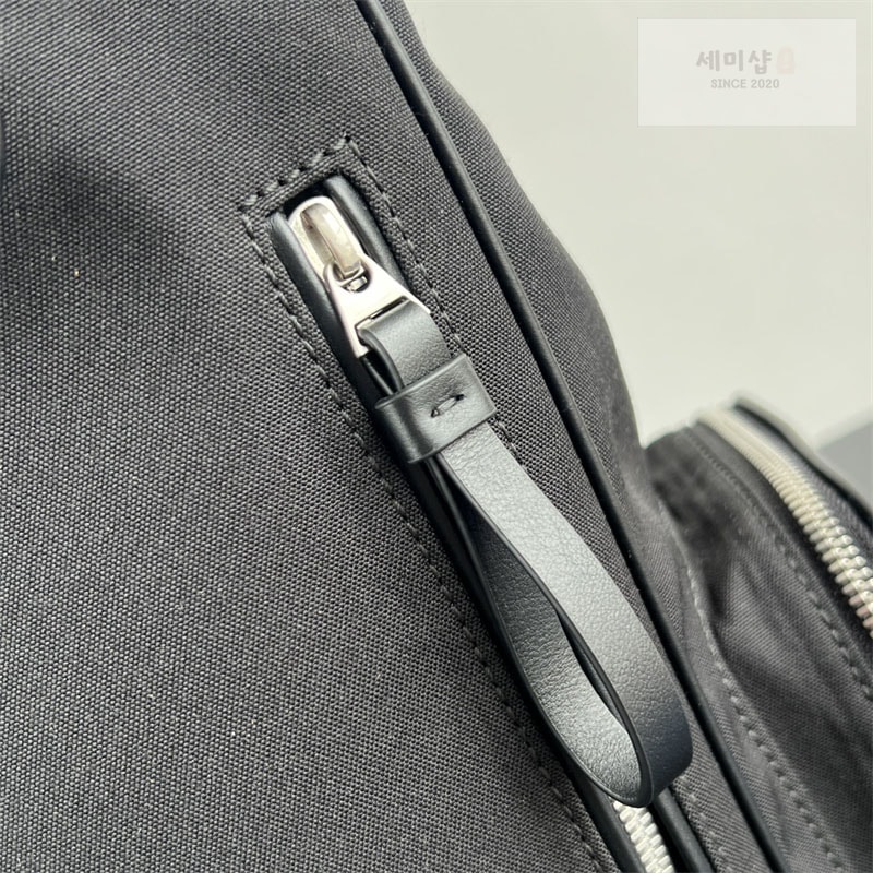 보테가베네타 보테가베네타 크로스로드 멀티포켓 백팩 블랙 Bag 6번 이미지
