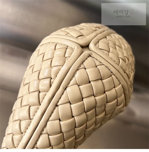 Bottega Veneta 보테가베네타 클리커 미디엄 숄더백 “ 5 COLOR ” 오트밀 Bag 41번 이미지