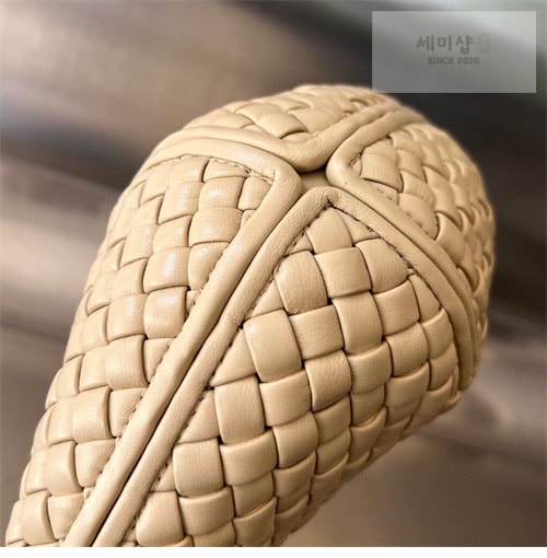 Bottega Veneta 보테가베네타 클리커 스몰 숄더백 “ 5 COLOR ” 오트밀 Bag 5번 이미지