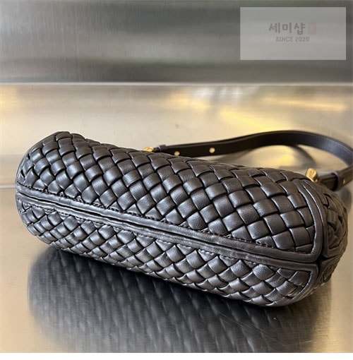 Bottega Veneta 보테가베네타 클리커 스몰 숄더백 “ 5 COLOR ” 오트밀 Bag 38번 이미지