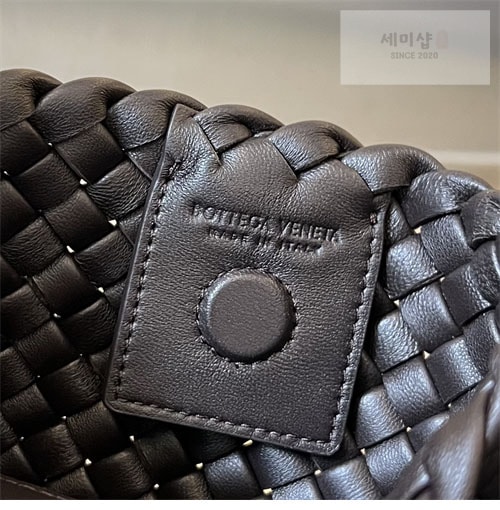 Bottega Veneta 보테가베네타 클리커 스몰 숄더백 “ 5 COLOR ” 오트밀 Bag 36번 이미지