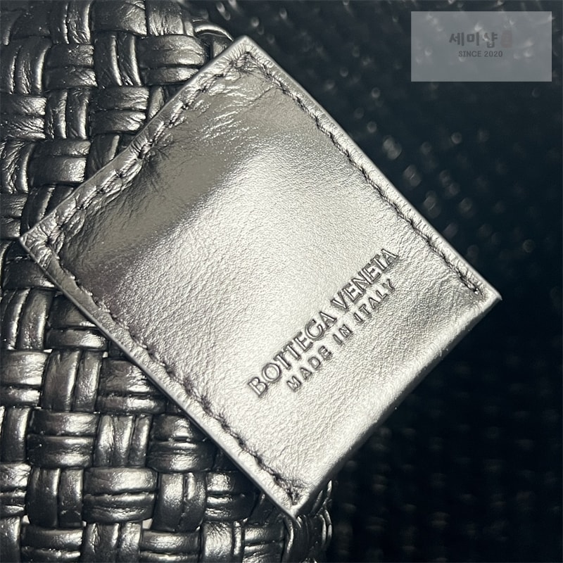 Bottega Veneta 보테가베네타 토스카 바치 “ 2 COLOR ” 블랙 Bag 11번 이미지