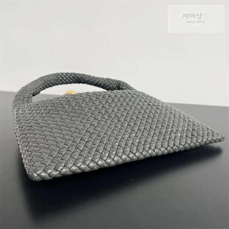 Bottega Veneta 보테가베네타 토스카 바치 “ 2 COLOR ” 블랙 Bag 15번 이미지