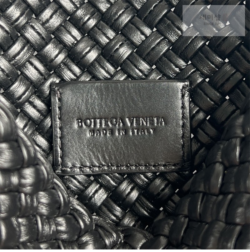 Bottega Veneta 보테가베네타 토스카 클러치 백 “ 2COLOR ” 블랙 Bag 20번 이미지
