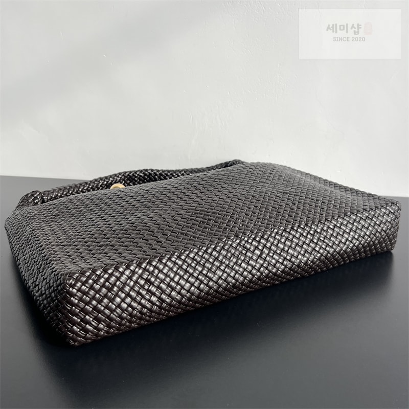 Bottega Veneta 보테가베네타 토스카 홉 백 블랙 Bag 17번 이미지