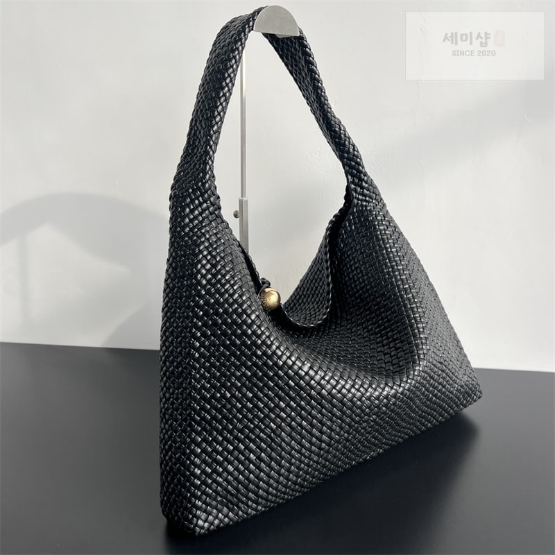 Bottega Veneta 보테가베네타 토스카 홉 백 블랙 Bag 12번 이미지