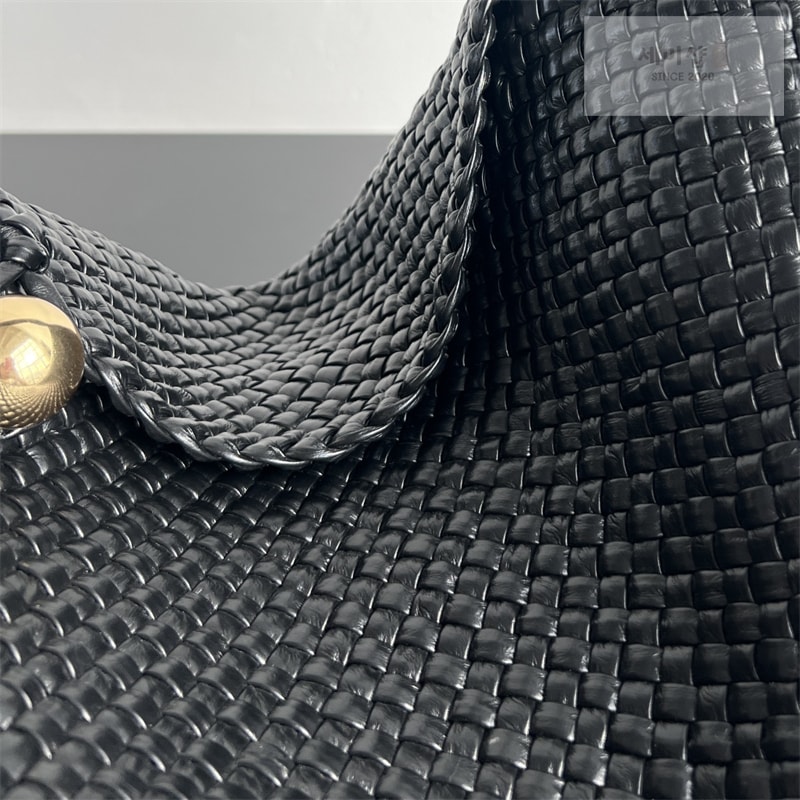 Bottega Veneta 보테가베네타 토스카 홉 백 블랙 Bag 13번 이미지