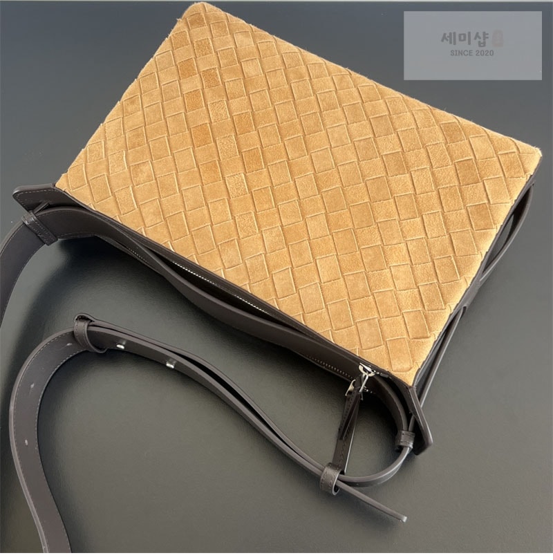 Bottega Veneta 보테가베네타 트라이베카 탑 핸들 백 폰단트 Bag 1번 이미지