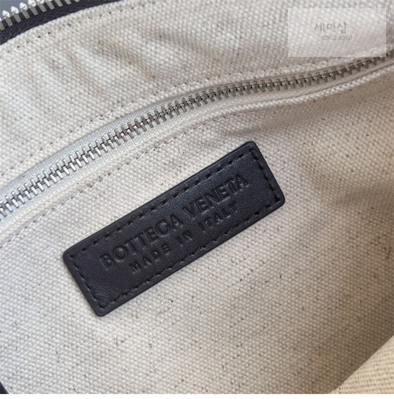 Bottega Veneta 보테가베네타 트라이베카 탑 핸들 백 폰단트 Bag 11번 이미지