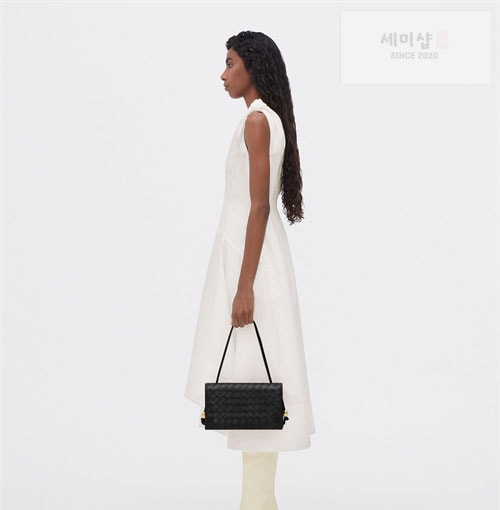 Bottega Veneta 보테가베네타 트리오 파우치 온 스트랩 “ 3COLOR ” 블랙 Bag 1번 이미지