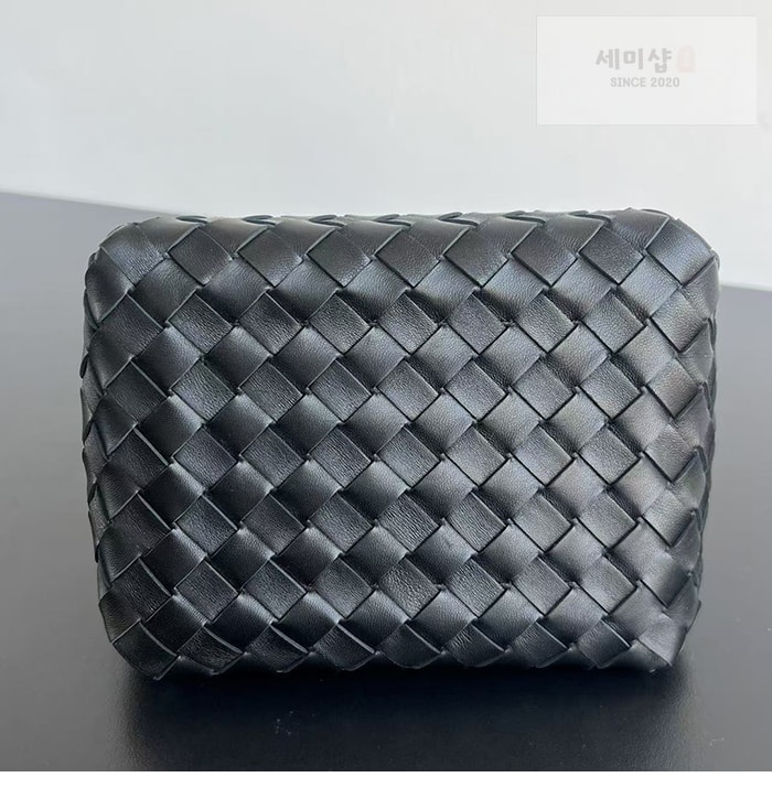 Bottega Veneta 보테가베네타 인트레치아토 파라슈트 스몰 체인 스트랩 “ 4 COLOR ” 블랙 Bag 24번 이미지
