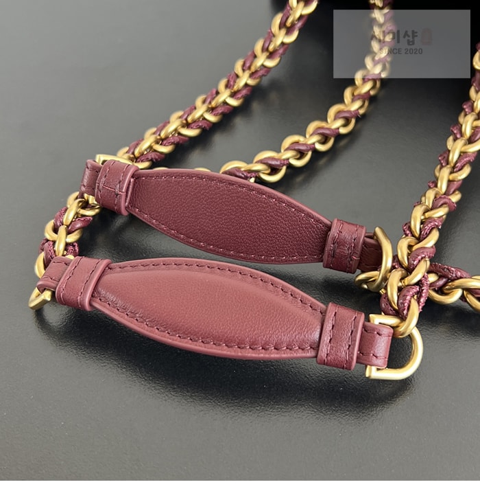 Bottega Veneta 보테가베네타 인트레치아토 파라슈트 스몰 체인 스트랩 “ 4 COLOR ” 블랙 Bag 20번 이미지
