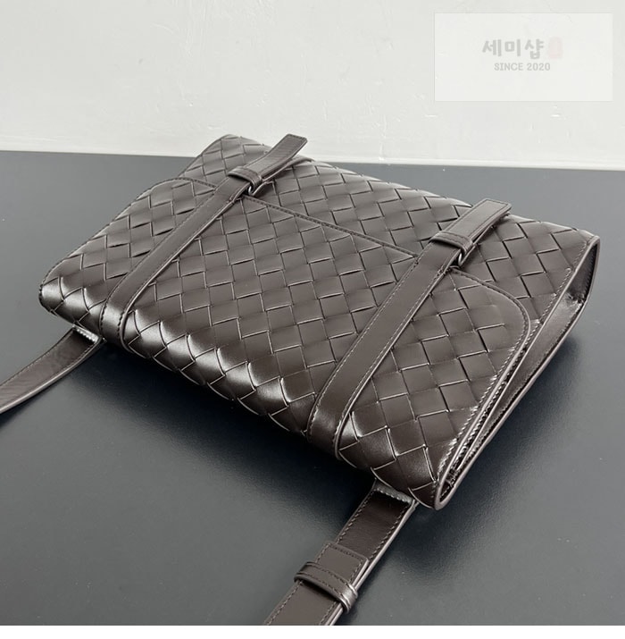 Bottega Veneta 보테가베네타 피콜로 크로스백 “ 2COLOR ” 블랙 Bag 4번 이미지