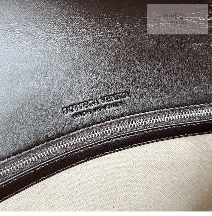 Bottega Veneta 보테가베네타 피콜로 크로스백 “ 2COLOR ” 블랙 Bag 16번 이미지