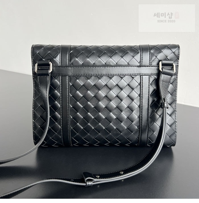 Bottega Veneta 보테가베네타 피콜로 크로스백 “ 2COLOR ” 블랙 Bag 10번 이미지