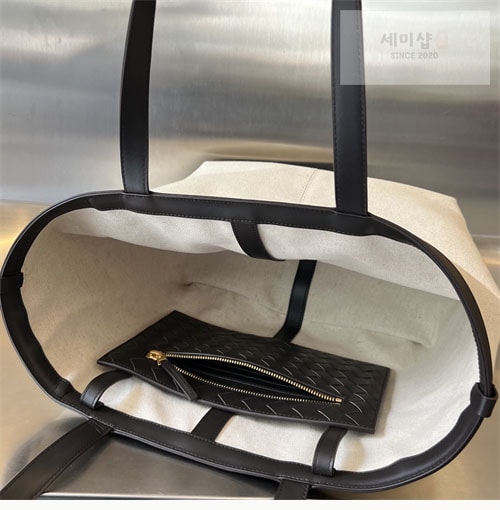 Bottega Veneta 보테가베네타 필립 플랩 토트백 블랙 캔버스 Bag 9번 이미지