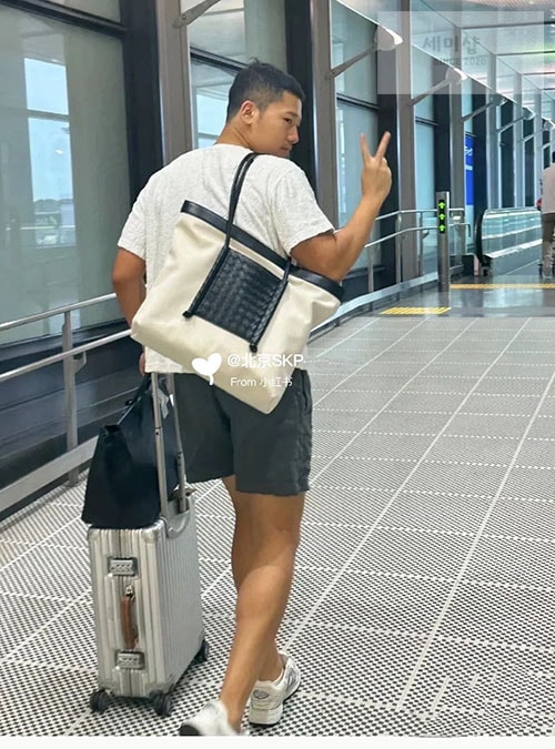 Bottega Veneta 보테가베네타 필립 플랩 토트백 블랙 캔버스 Bag 7번 이미지