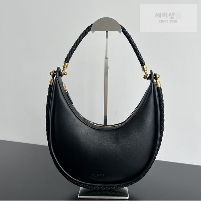 Bottega Veneta 보테가베네타 훌라후프 숄더백 블랙 Bag 4번 이미지