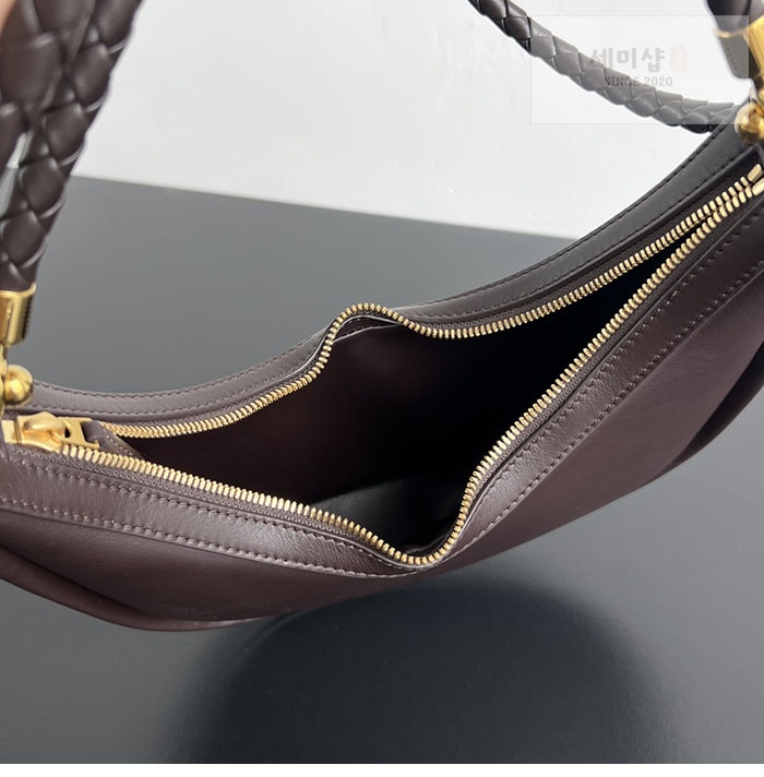 Bottega Veneta 보테가베네타 훌라후프 숄더백 블랙 Bag 11번 이미지