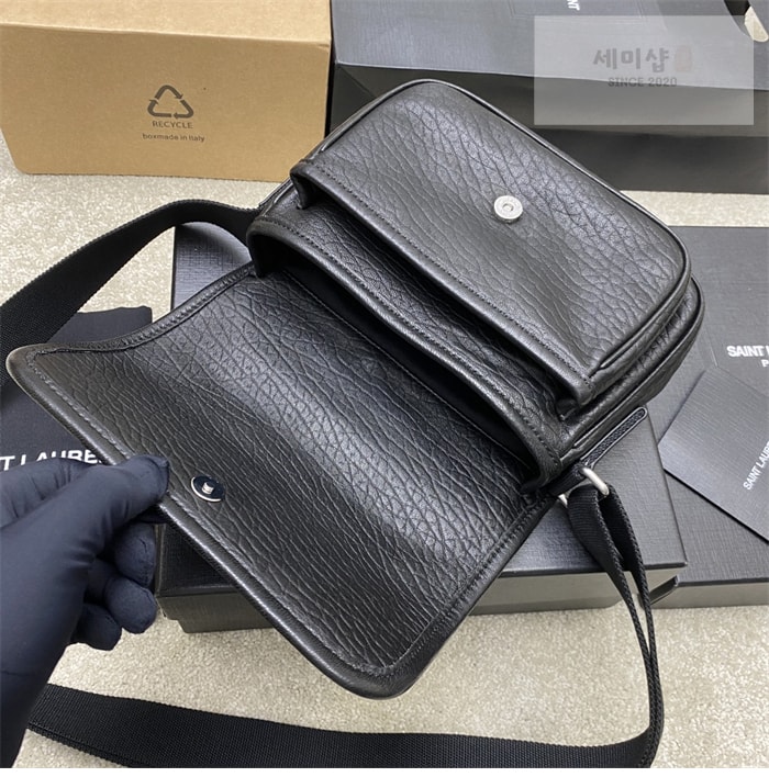 Saint Laurent 생로랑 남성 니키 Niki 스몰 메신저백 Bag 13번 이미지
