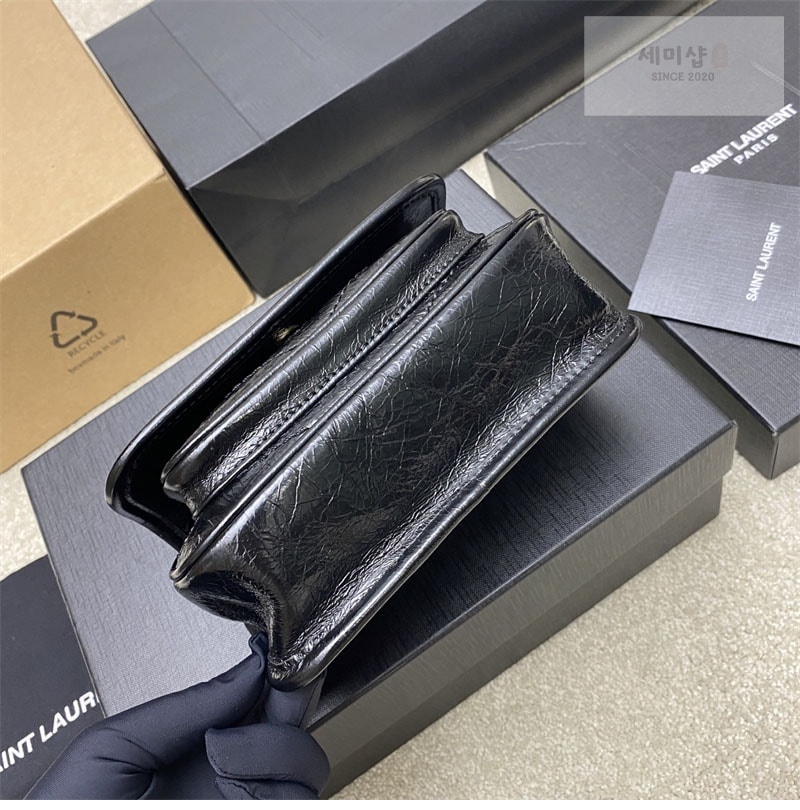 Saint Laurent 생로랑 니키 미니 체인백 그레인 램스킨 828736 Bag 9번 이미지