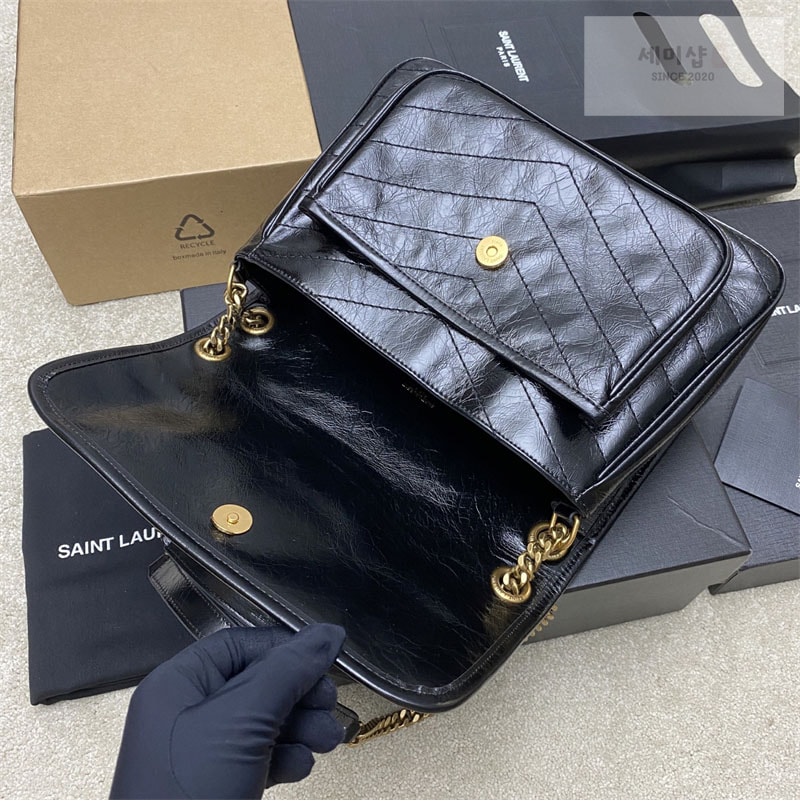 Saint Laurent 생로랑 니키 미디엄 체인백 빈티지 크링클 블랙 498894 Bag 10번 이미지