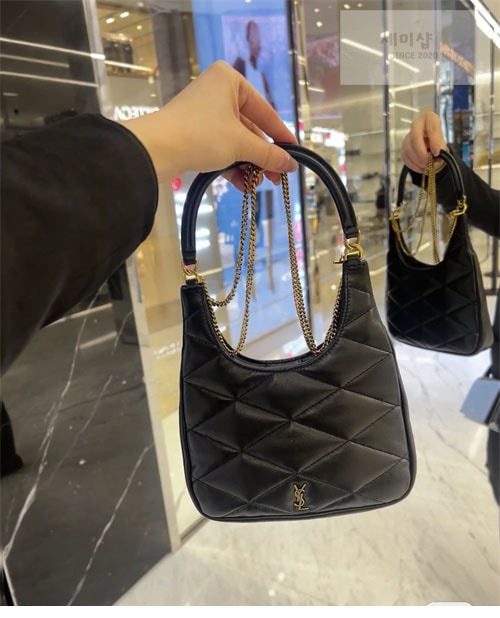 Saint Laurent 생로랑 램스킨 SADE 호보백 Bag 5번 이미지