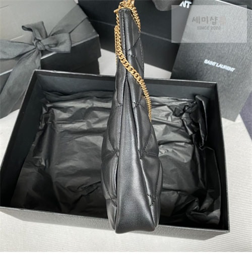 Saint Laurent 생로랑 램스킨 SADE 호보백 Bag 6번 이미지