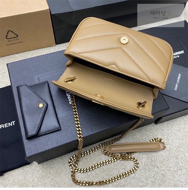 Saint Laurent 생로랑 루루 토이 램스킨 미니 크로스 백 화이트 Bag 18번 이미지