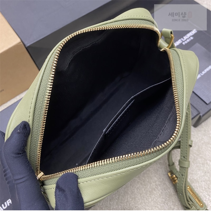 Saint Laurent 생로랑 루 카메라 백 1# Bag 24번 이미지
