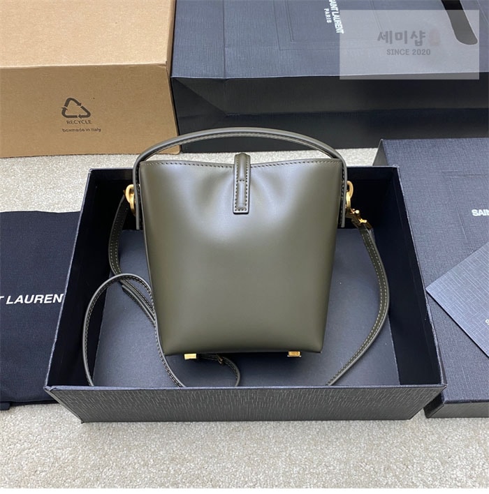 Saint Laurent 생로랑 미니 LE 37 모노그램 버킷백 Bag 18번 이미지