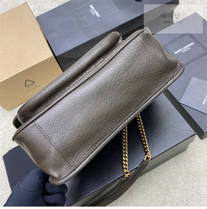 Saint Laurent 생로랑 미디엄 니키 Niki 플랩 숄더백 Bag 17번 이미지