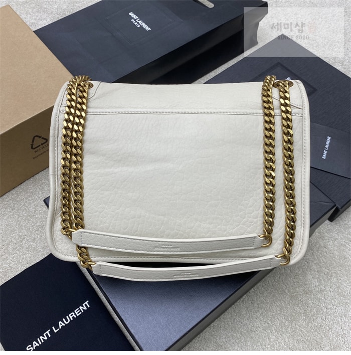 Saint Laurent 생로랑 미디엄 니키 Niki 플랩 숄더백 Bag 18번 이미지